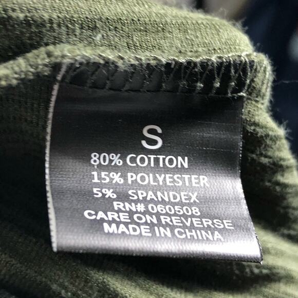 ANGIE Green Corduroy Cropped Jumpsuit Small NWT Stretch Surplice Button Boho - Picture 9 of 9